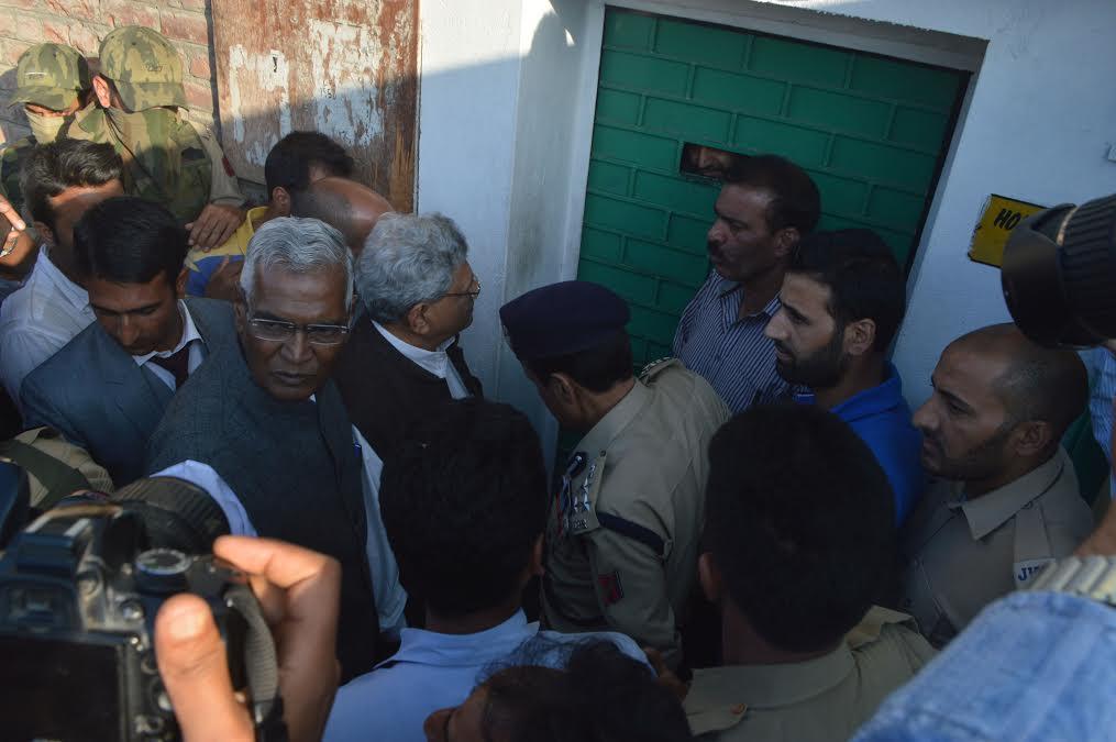 4 non BJP MPs to meet Geelani, Or’s